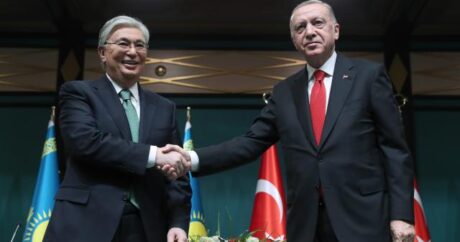 Cumhurbaşkanı Erdoğan, Tokayev ile görüştü