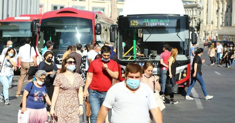 Azerbaycan’da maske zorunluluğu geri gelebilir