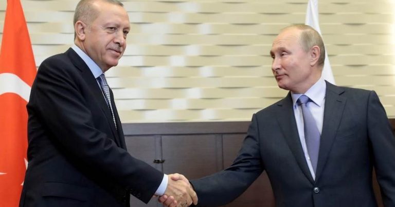 Cumhurbaşkanı Erdoğan Rusya Devlet Başkanı Putin’le bir araya geldi
