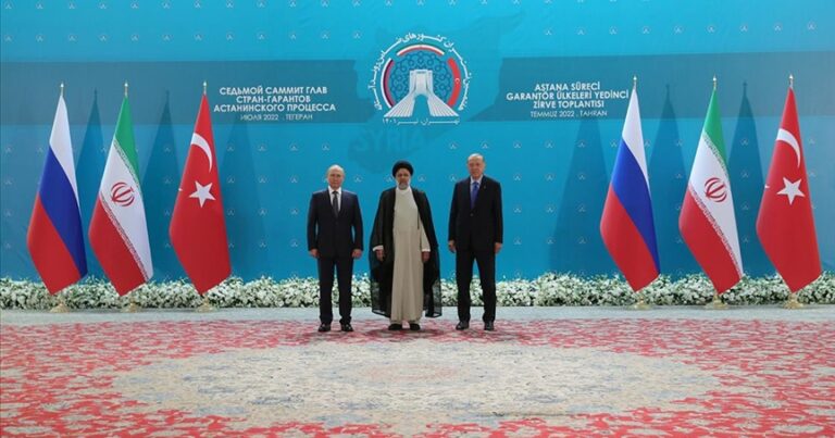 Türkiye-İran-Rusya Üçlü Zirvesi gerçekleştirildi