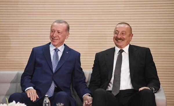 Cumhurbaşkanı Erdoğan, Yeni Azerbaycan Partisi’nin 30. kuruluş yılını kutladı