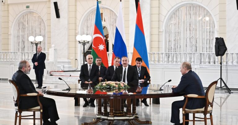Putin, Aliyev ve Paşinyan, Soçi’de bir araya geldi: Bildiri yayınlandı