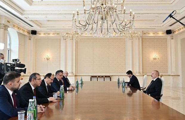 Cumhurbaşkanı Aliyev Fuat Oktay’ı kabul etti