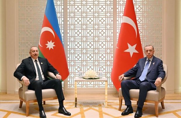 Aliyev`le Erdoğan bir araya geldi