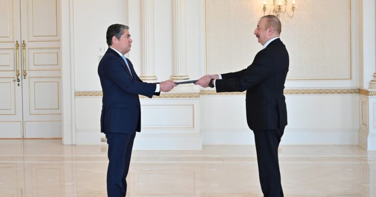 İlham Aliyev, Yunanistan’ın yeni Bakü Büyükelçisi`nin güven mektubunu kabul etti
