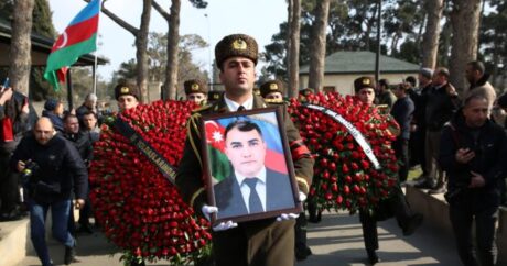 Tahran’daki saldırıda şehit olan Azerbaycanlı güvenlik amirinin cenazesi defnedildi