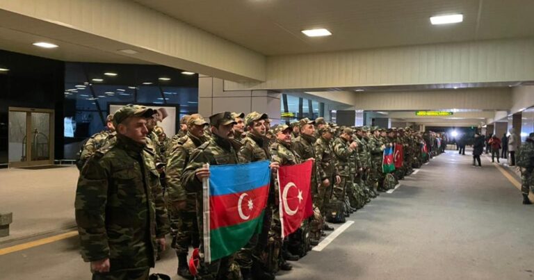 Azerbaycan, arama kurtarma çalışmaları için 227 kişi daha Adana’ya yolladı