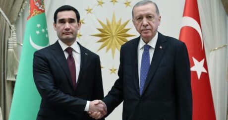 Erdoğan ile Berdimuhammedov bir araya geldi