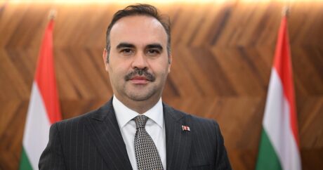 Bakan Kacır: “Türkiye ile Macaristan’ın ticaret hacmi hedefi 6 milyar dolar”