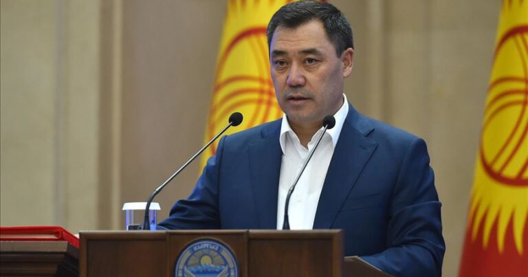 Kırgızistan, ABD’den iç işlerine karışmamasını istedi