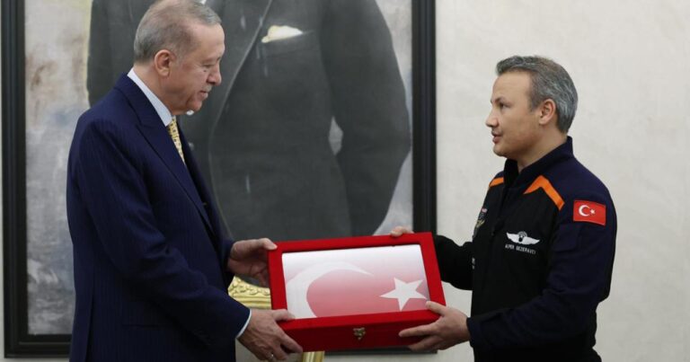 Cumhurbaşkanı Erdoğan, Gezeravcı’yı kabul etti