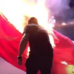 İrevan’da Azerbaycan ve Türkiye bayrakları yakıldı