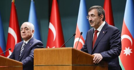 Azerbaycan Başbakanı ile Türkiye Cumhurbaşkanı Yardımcısı, ortak basın toplantısında konuştu